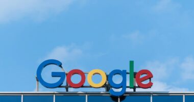 Google DeepMind employees in the UK are seeking union recognition over concerns tied to military and surveillance-related AI projects.