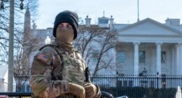 A US Army soldier assigned to Joint Task Force–District of Columbia conducts a patrol near the White House in Washington, DC, on Jan. 19, 2026. Photo: Tech. Sgt. Andrew Enriquez/DVIDS