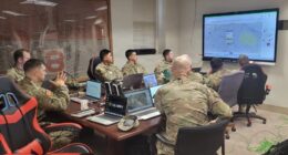 US Army soldiers train on the LG-RAID artificial intelligence decision-making system at Joint Base Lewis-McChord, Washington. Photo: Staff Sgt. Cayce Watson/DVIDS